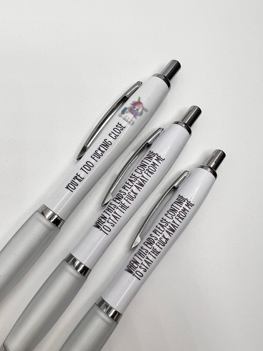 3x mixed pens