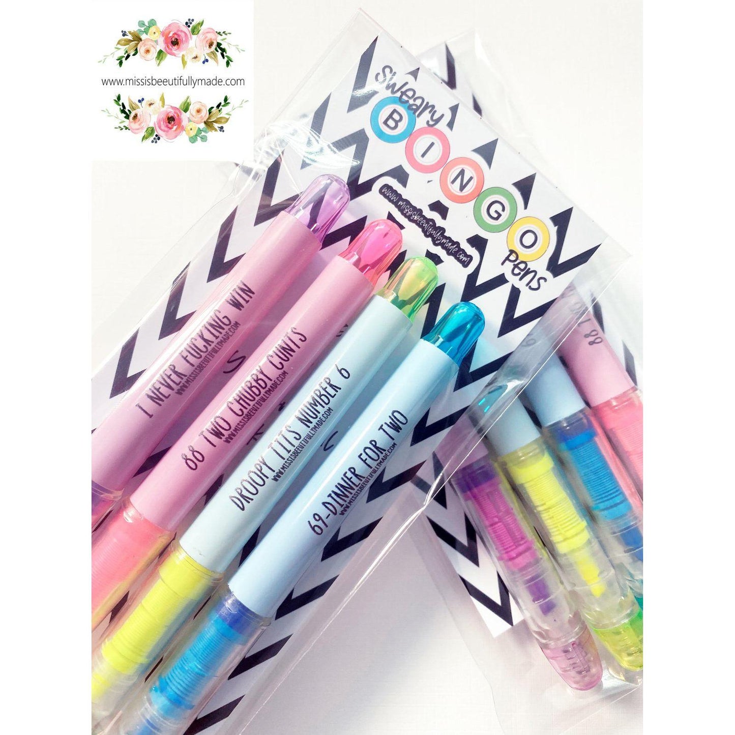 4 pack of Fun bingo highlighter marker pens in pastel rainbow colours and 4 different designs. Bingo lover party pens 